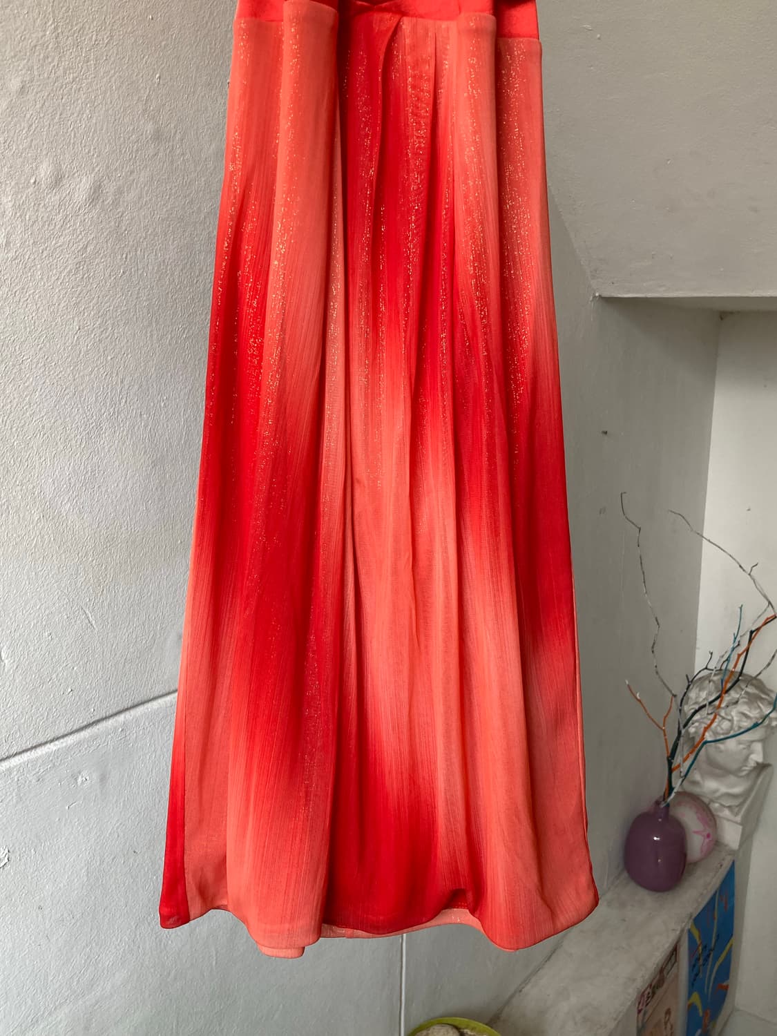 루비 홀터넥 글리치 드레스 상품이미지3