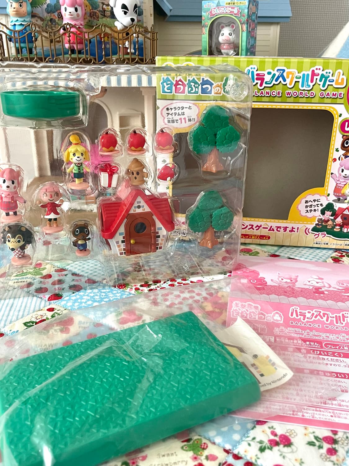 (희귀)동물의숲 고전 밸랜스 월드 게임 빨간 지붕 집 피규어 인형 세트 상품이미지3