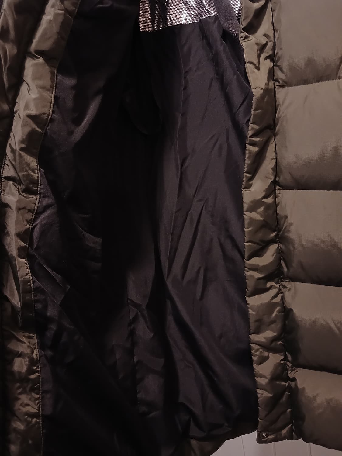 내셔널지오그래픽 정품 여성 롱패딩 90 (S) 사이즈 상품이미지3