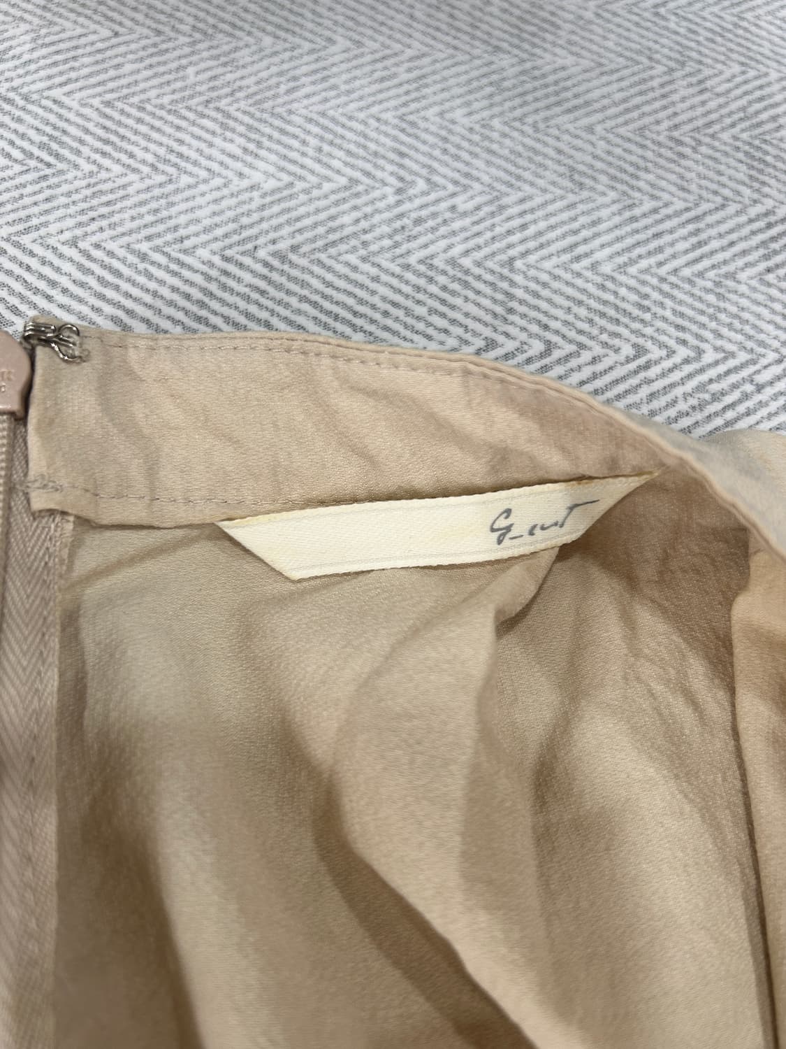 지컷 Gcut 바스락 벨티드 롱 원피스 플레어 베이지 M 상품이미지7