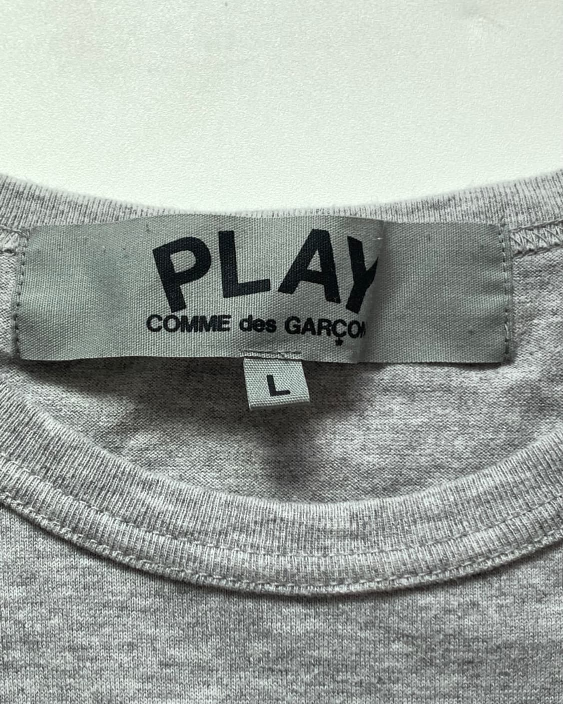 Commedesgarcons 꼼데가르송 그레이 하트인하트 티셔츠 상품이미지5