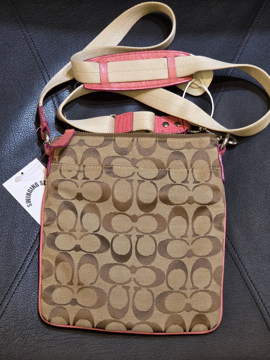 Coach 코치 베이지핑크 크로스백 상품이미지4