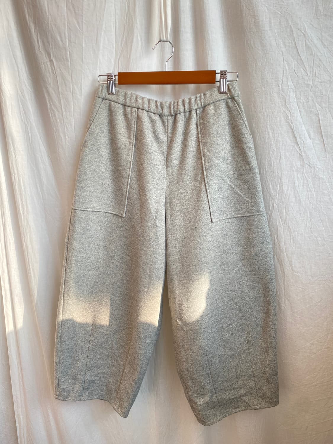 TOBELLE 그레이 밴딩항아리팬츠(M-L/새상품) 상품이미지1