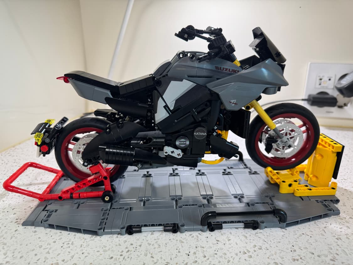 스즈키 카타나 카다 테크닉 오토바이 상품이미지1