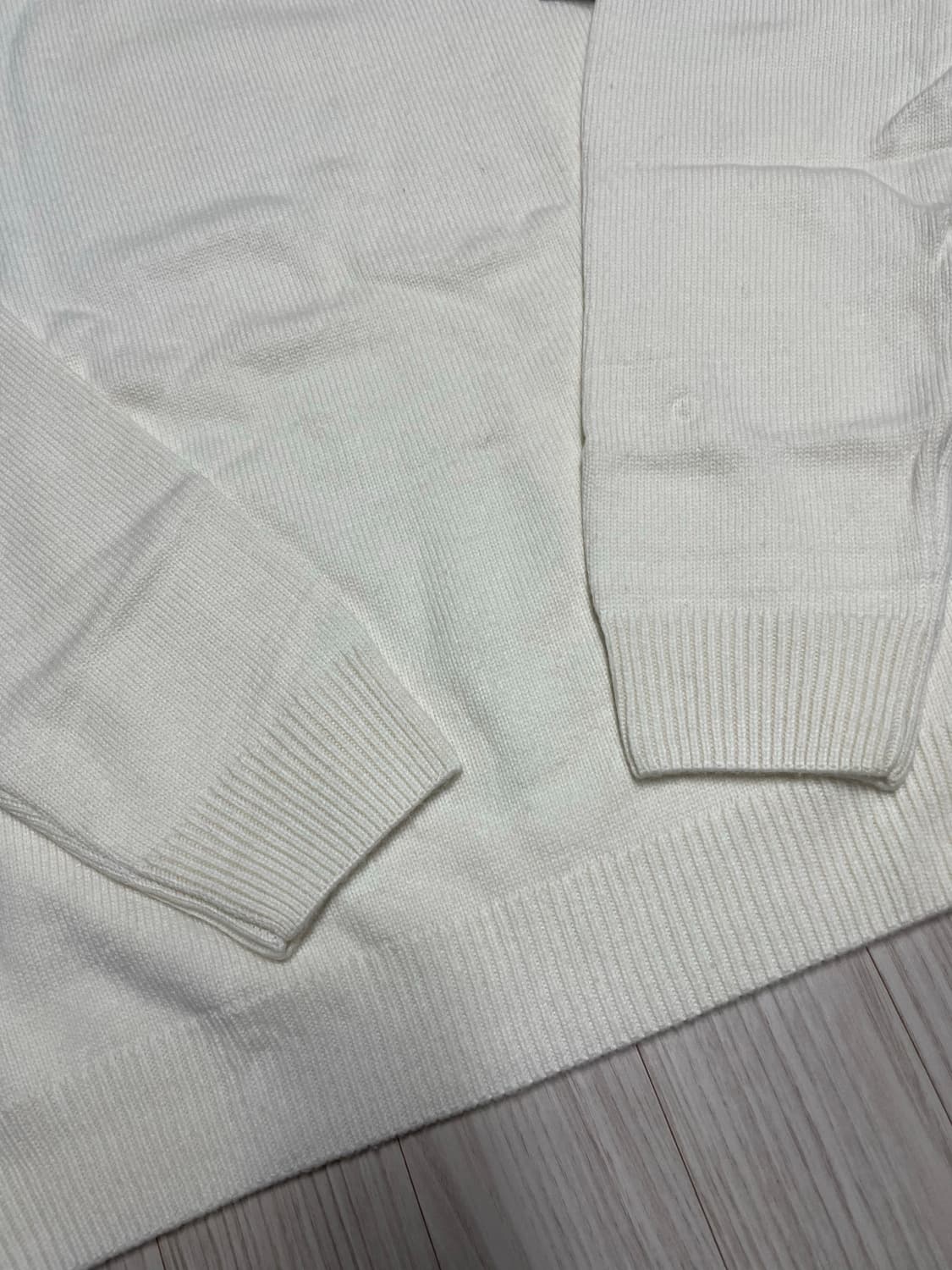 [새상품] 스톤아일랜드 램스울 리브 라운드 니트  상품이미지2