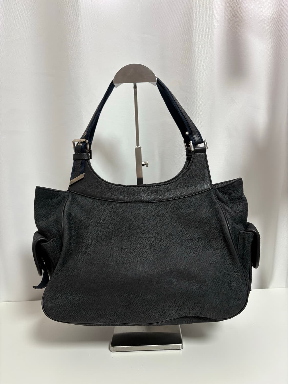 디올 스트릿시크 누벅레더 숄더백 상품이미지8