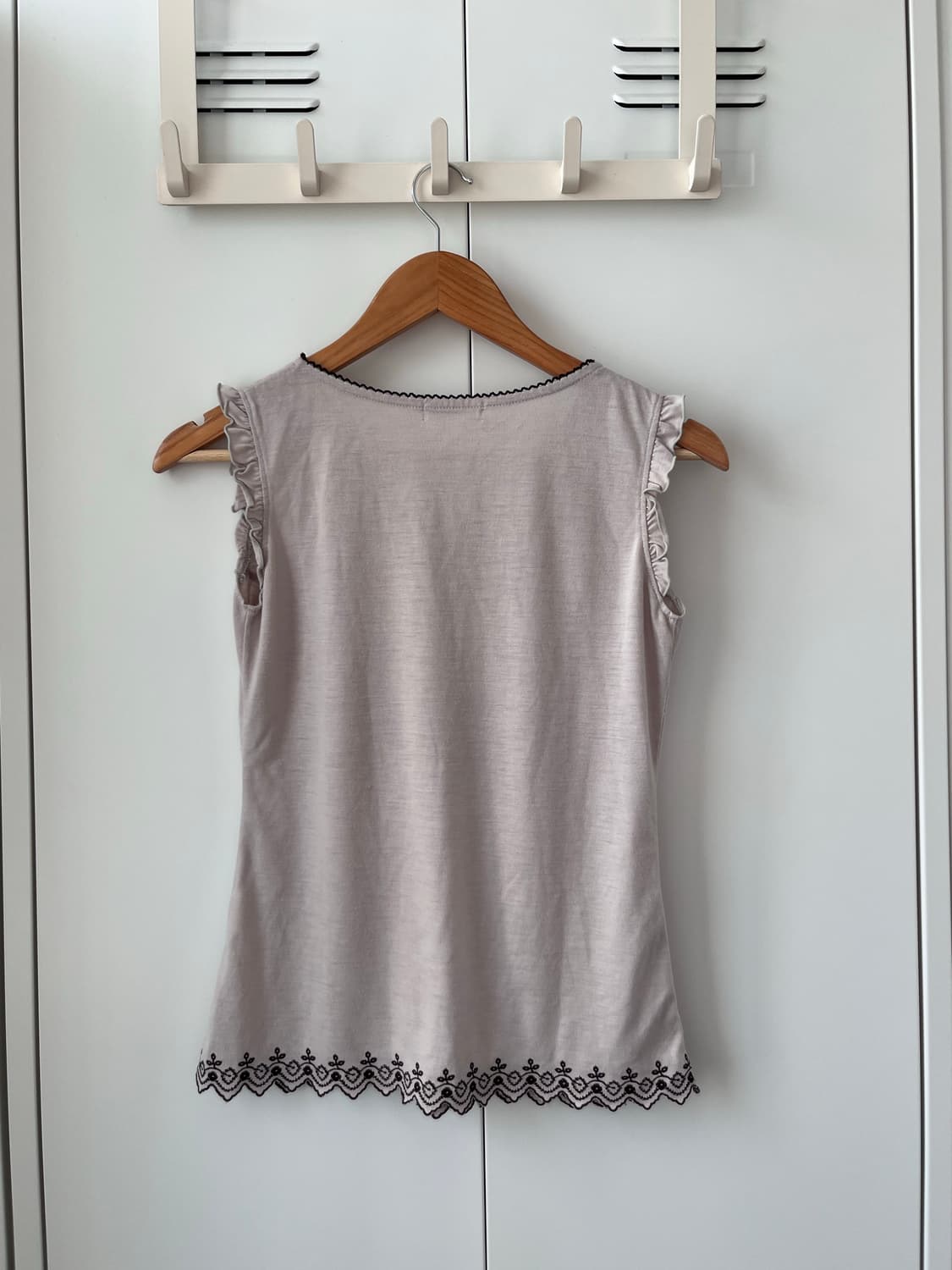 Glisse 자수 프릴 슬리브리스 상품이미지9