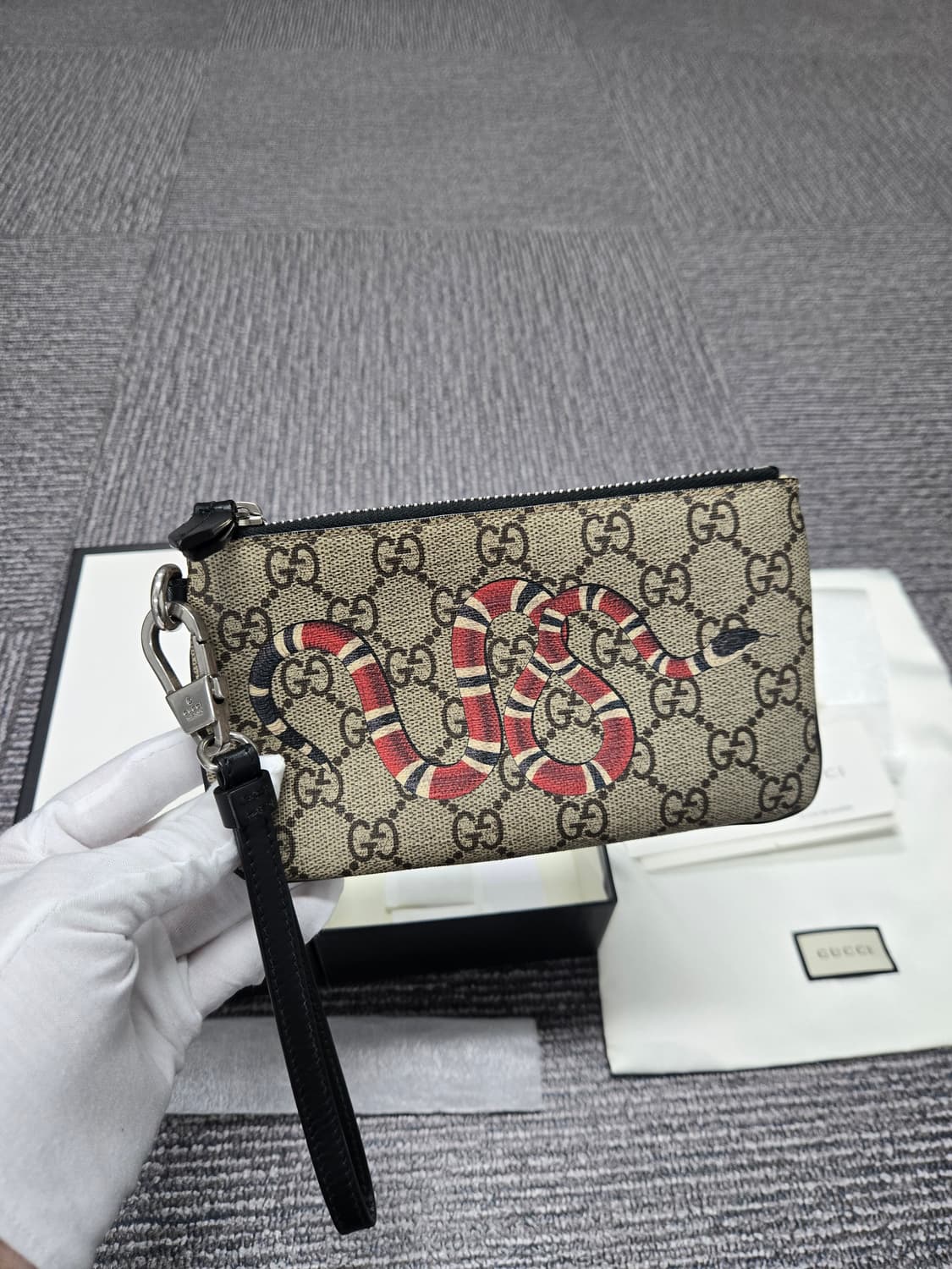 [특가][정품]구찌 미니 스네이크 클러치백 상품이미지1