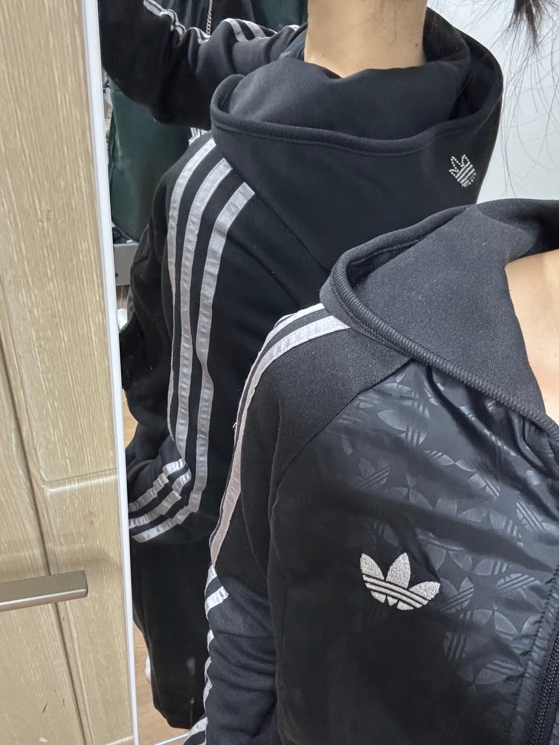 아디다스로고후드져지 아디다스글리터블랙탑 아디다스블랙실버 큐빅로고져지 상품이미지1