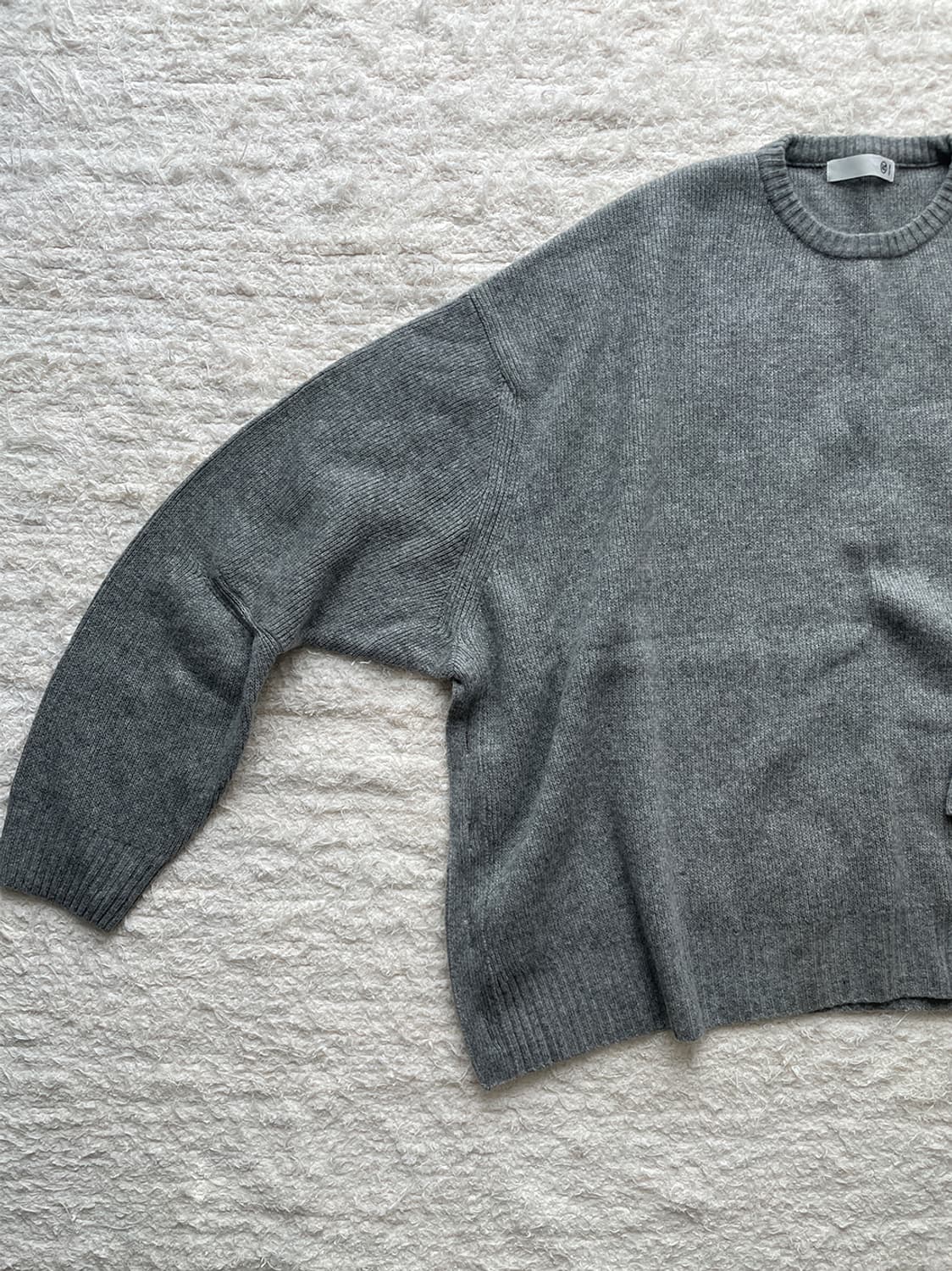 렉토 루즈핏 그레이 니트 상품이미지2