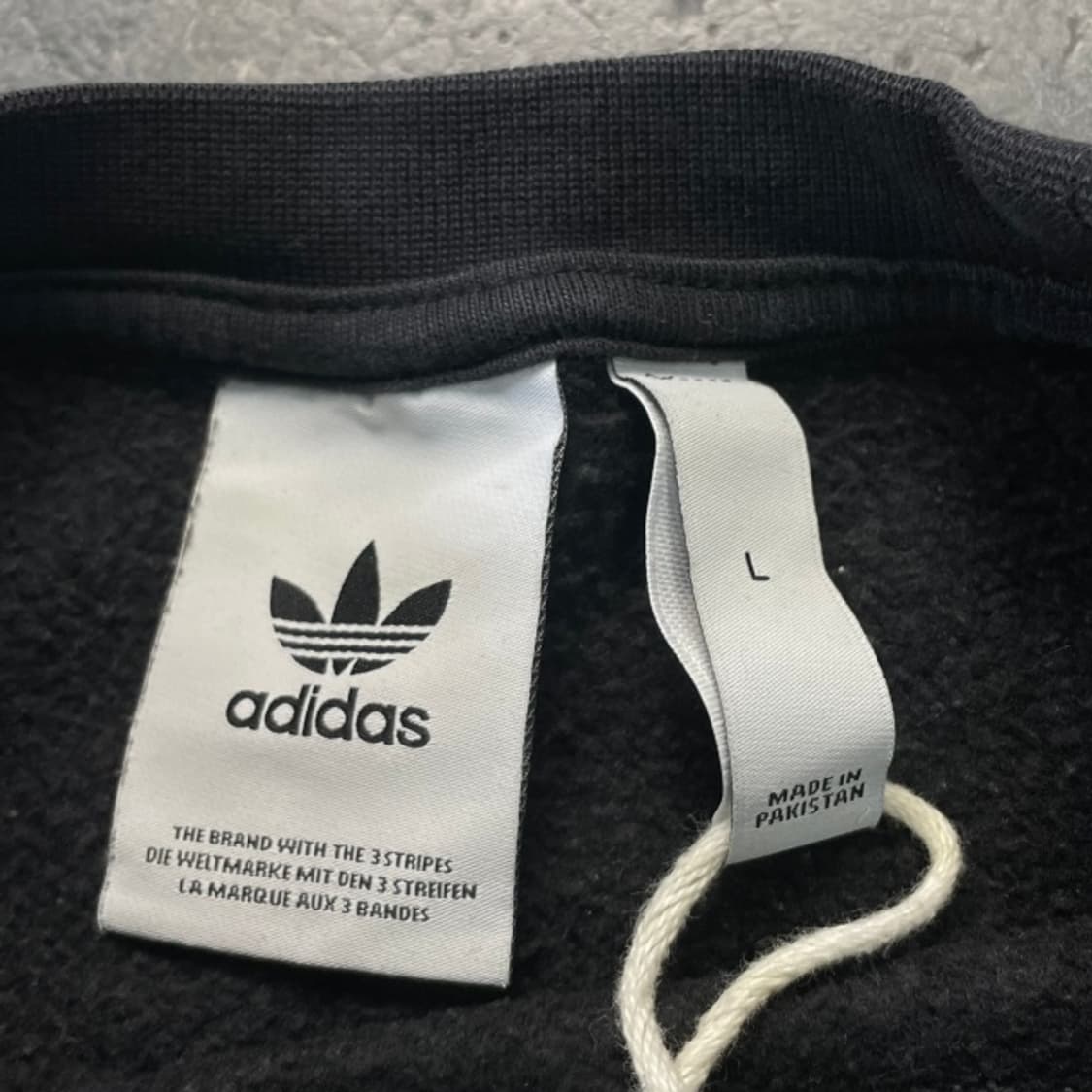 100 아디다스 삼선 맨투맨  상품이미지3