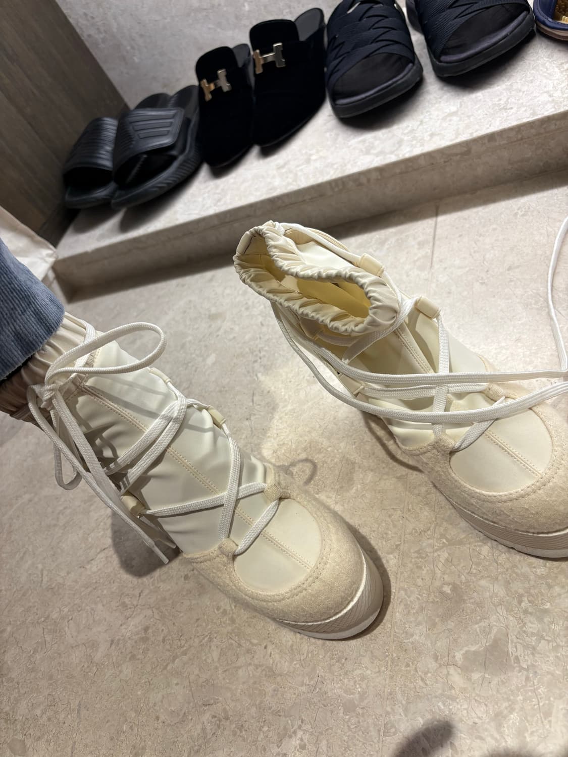 샤넬 CHANEL G35284 가죽 울 플랫폼 부츠 정품 상품이미지4