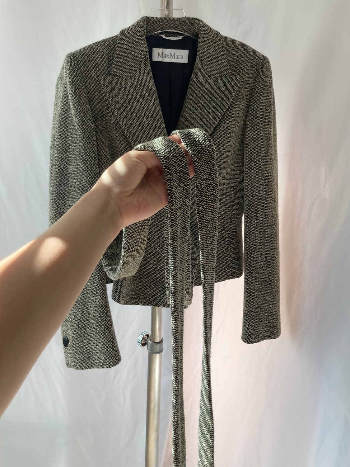 거의새것) 막스마라 벨티드 트위드 모자켓 여성자켓 상품이미지4