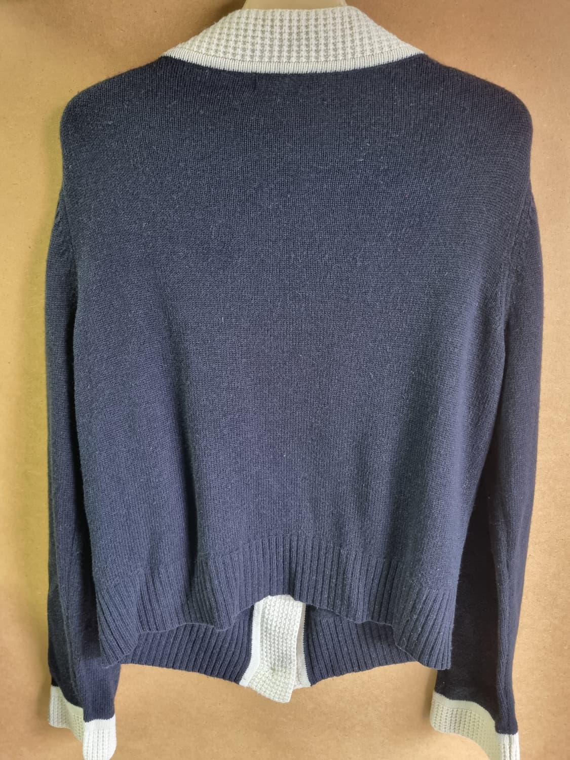 끌로디피에로 여성 울 가디건  상품이미지2