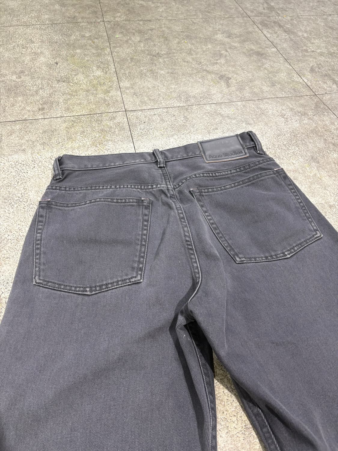 Acne studios jean coupe loose 2021 상품이미지7