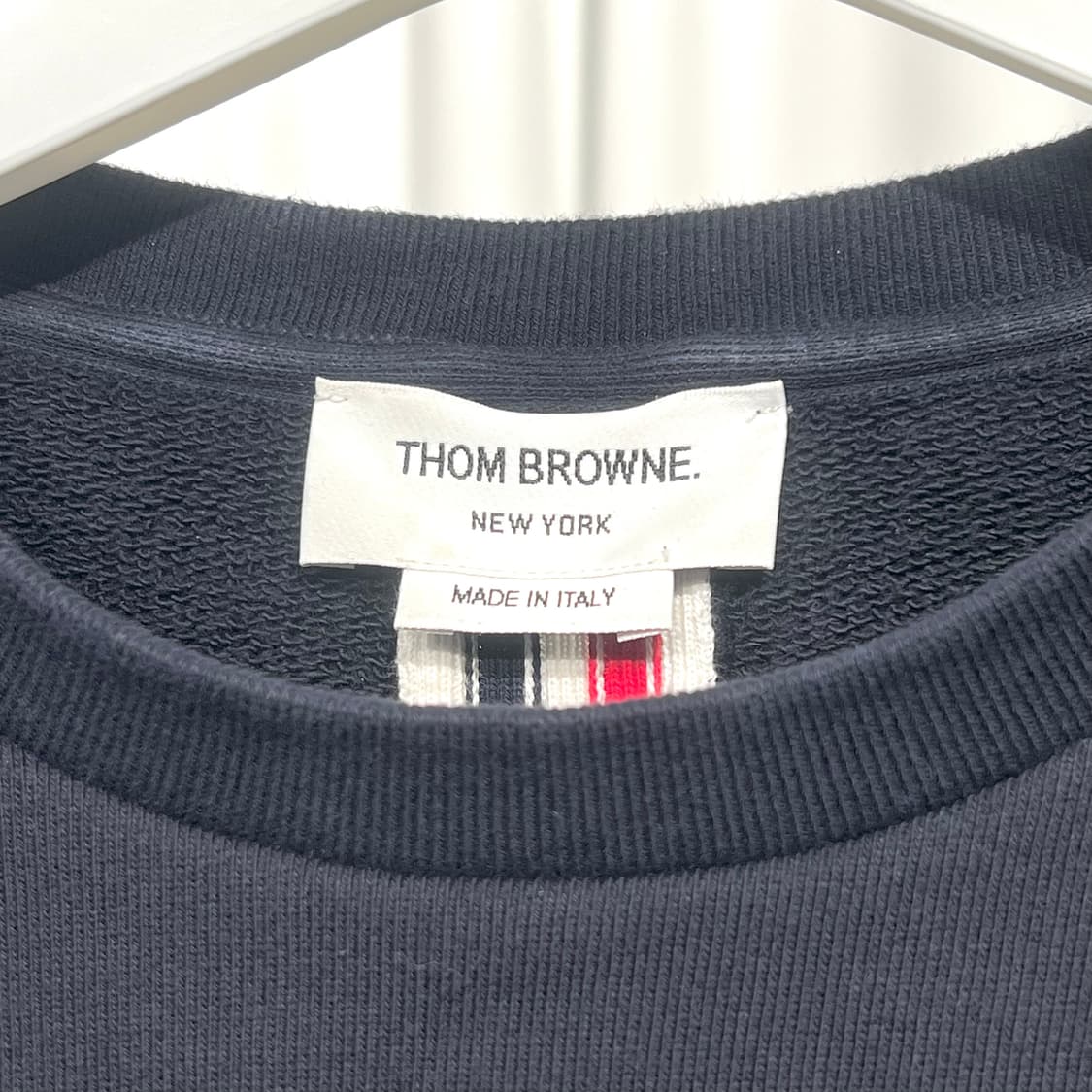 [정품] 톰브라운 백삼선 맨투맨 3사이즈 상품이미지3