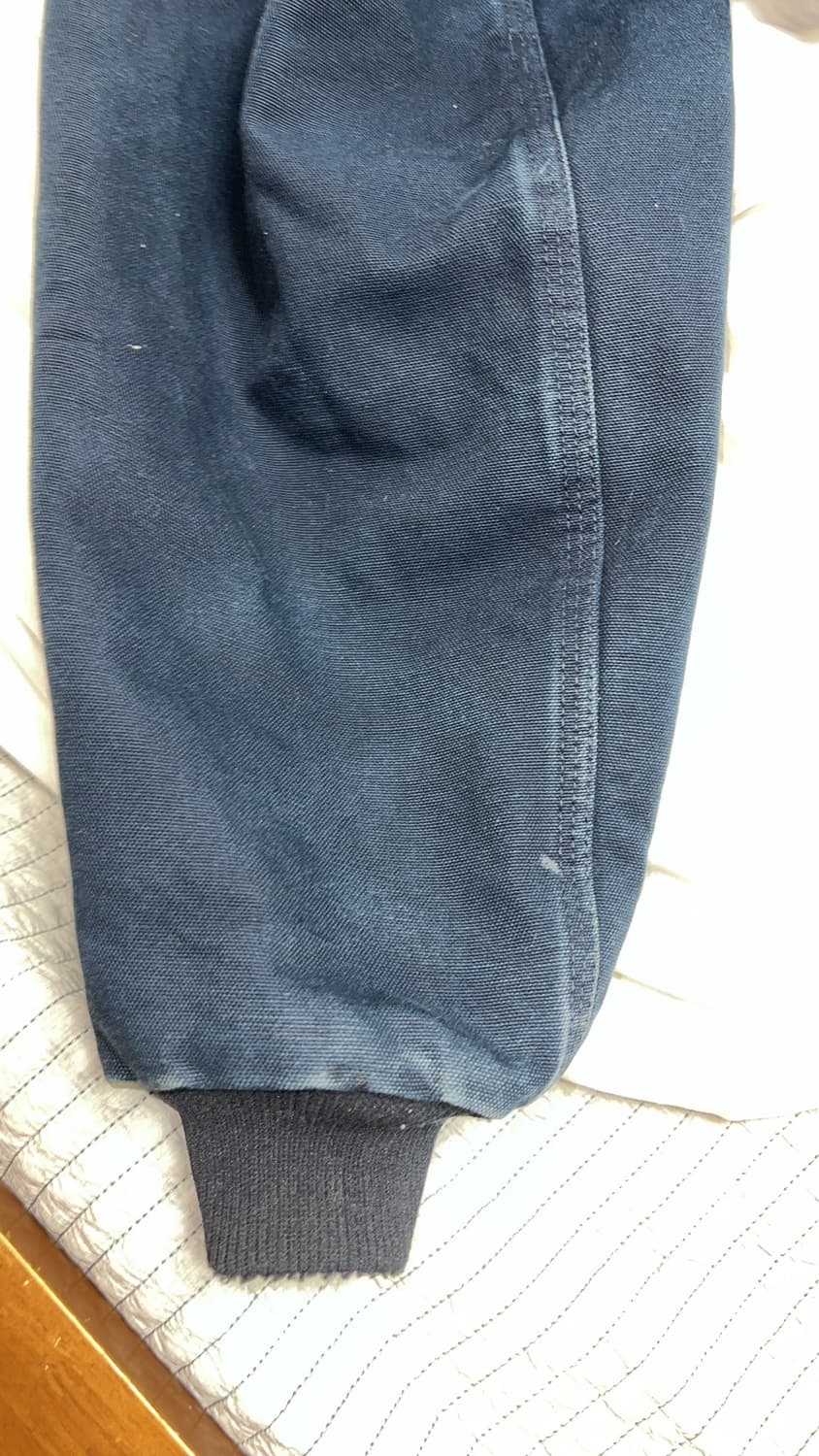 칼하트 오리지널 미국산 J140 급처 상품이미지4