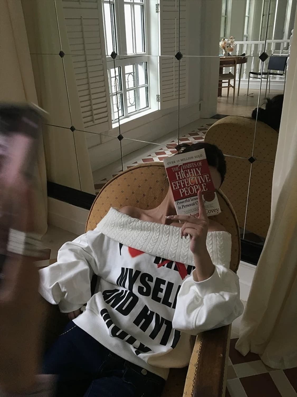 HYTEMOLY 히테몰리 오프숄더 맨투맨 오네갸루 상품이미지5