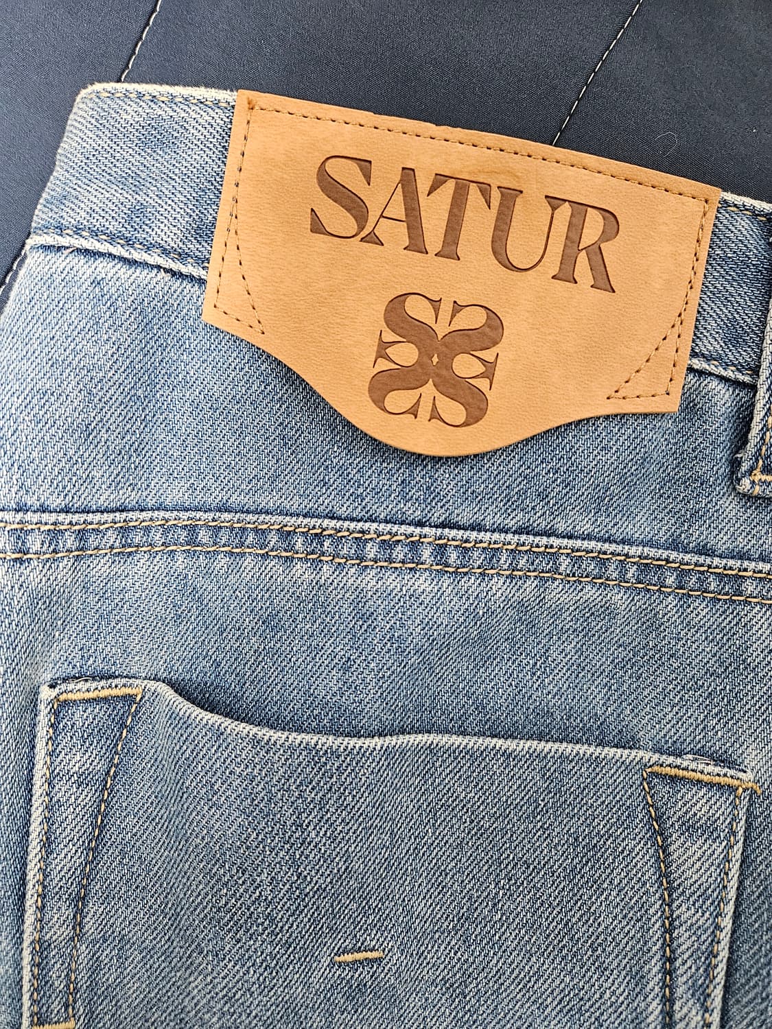 세터 SATUR 린넨 릴렉스드 데님 팬츠 (새상품급) 상품이미지8