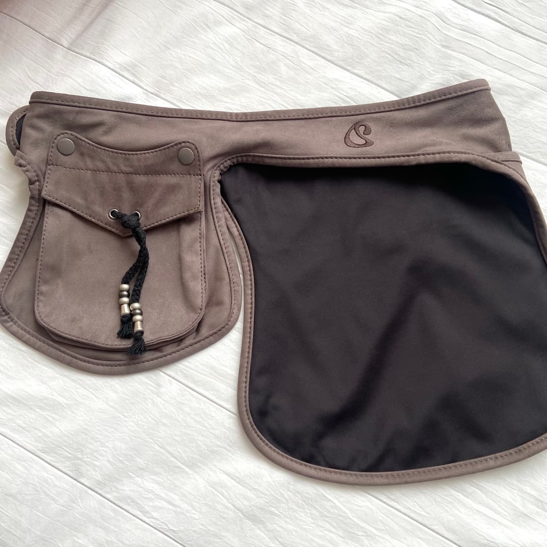 코이세이오 SUEDE BELT BAG BROWN 상품이미지2