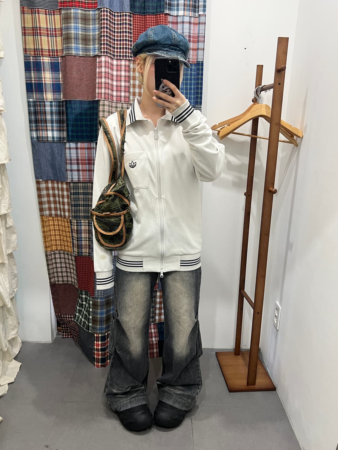 아디다스 화이트 네이비 포켓 져지 상품이미지2