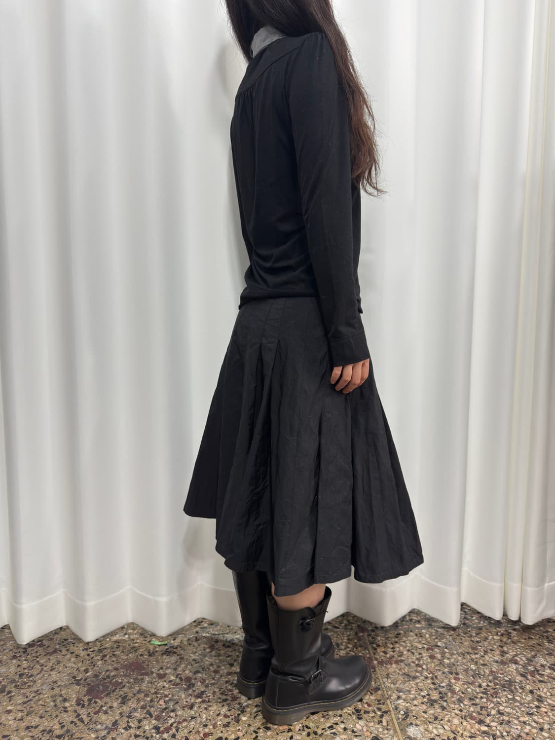 nero shiny midi pleats skirt 상품이미지5