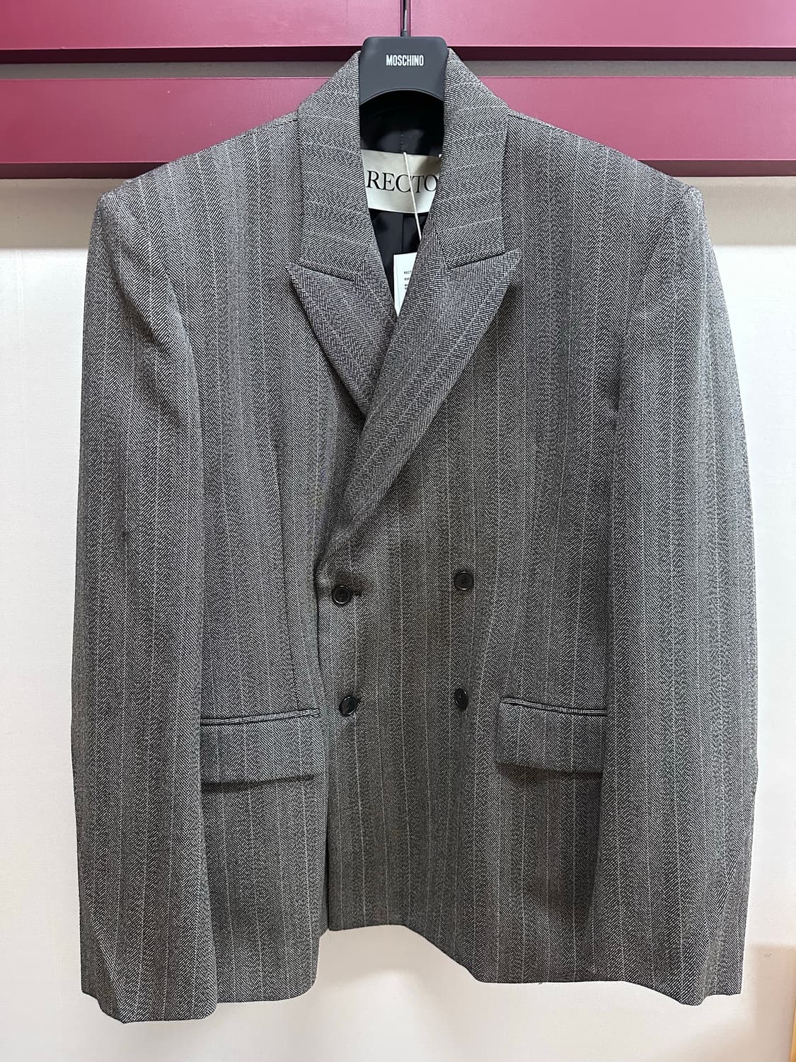 [새상품] 렉토 24FW 브로큰 헤링본 더블 자켓 그레이 상품이미지3