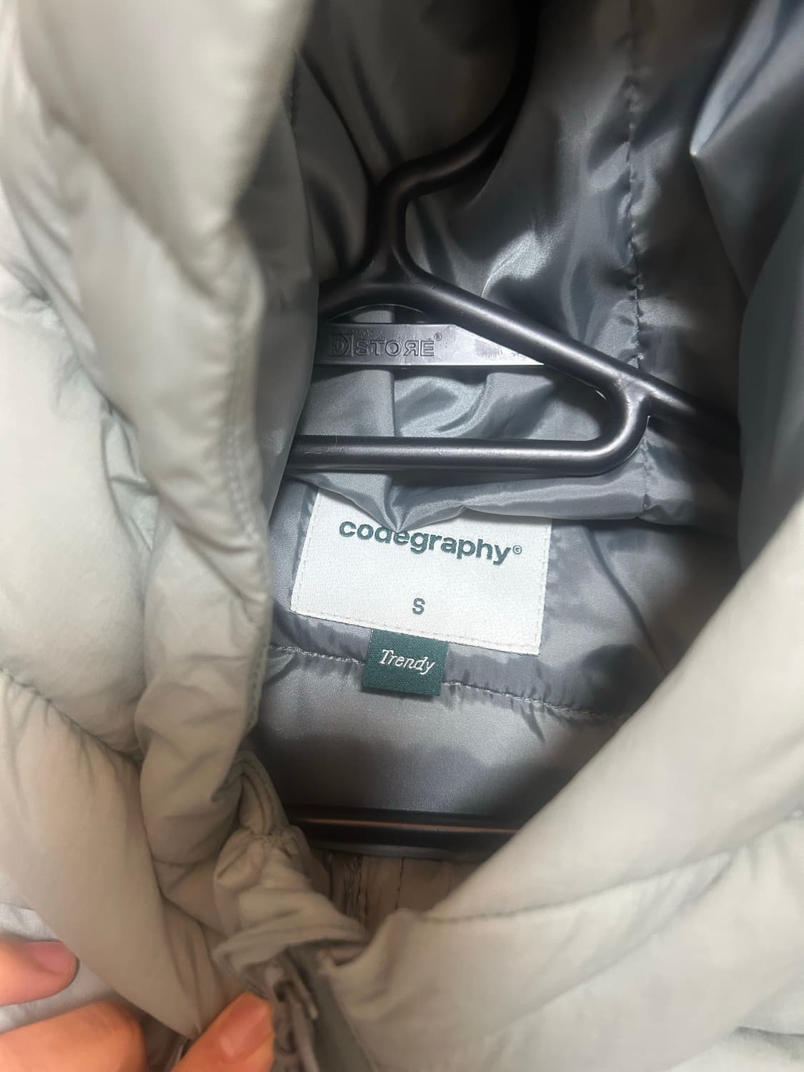 코드그라피 경량 후드 패딩 상품이미지3