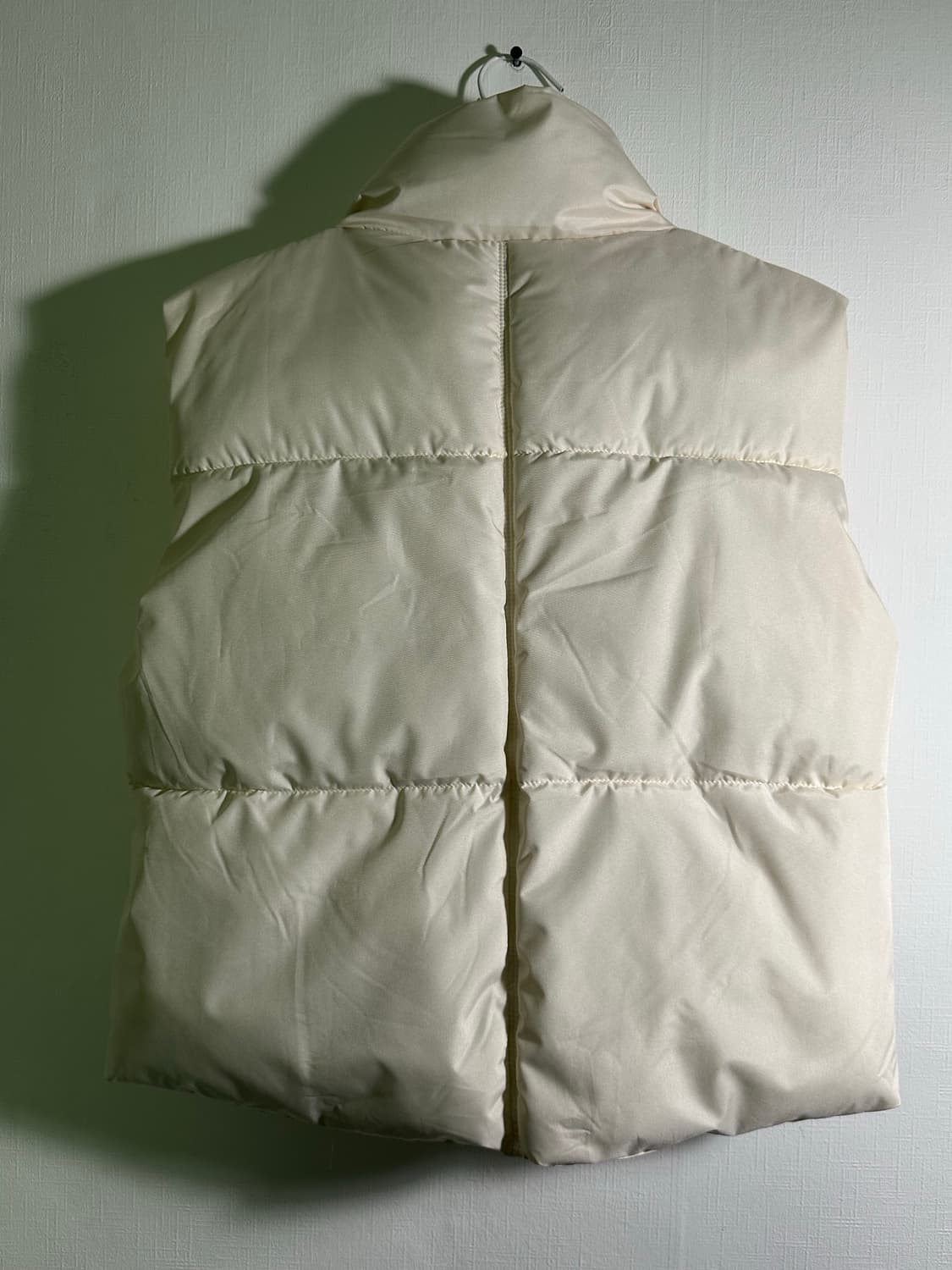 모디무드 크롭 패딩 조끼 상품이미지3