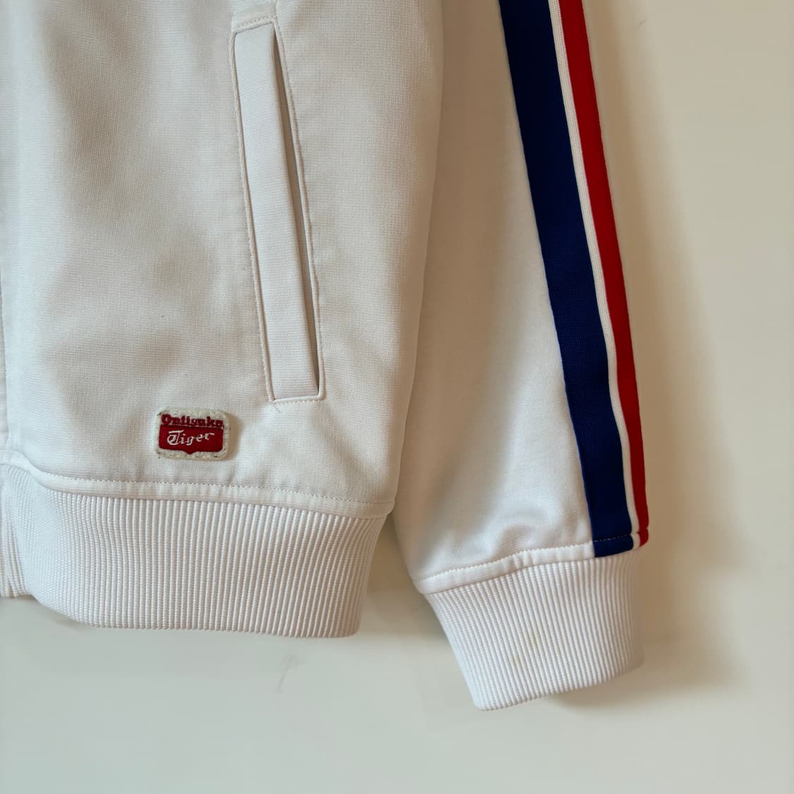 오니츠카 타이거 트랙탑 져지 상품이미지3