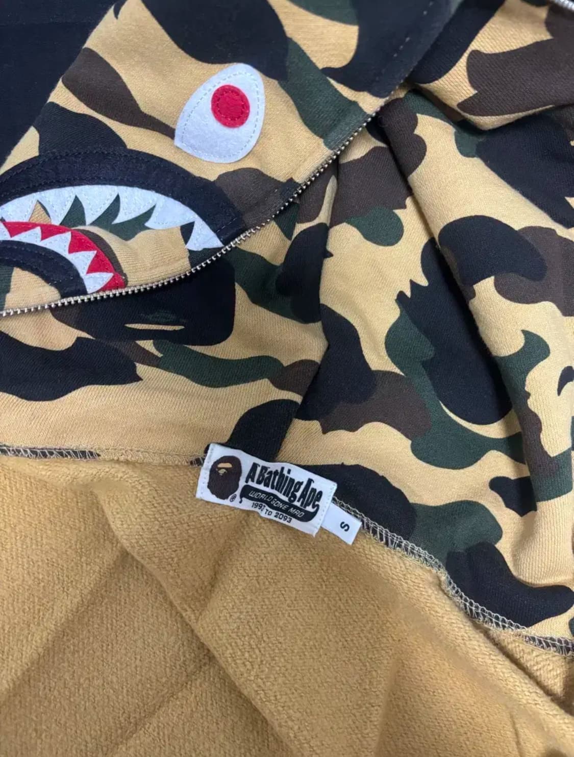 베이프 황계 퍼스트 카모 후드집업 s 상품이미지7