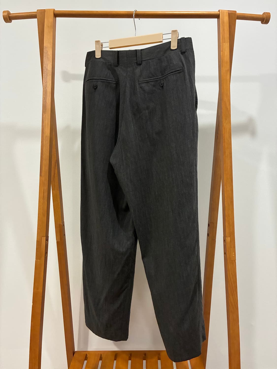 Issey Miyake Trousers 상품이미지3