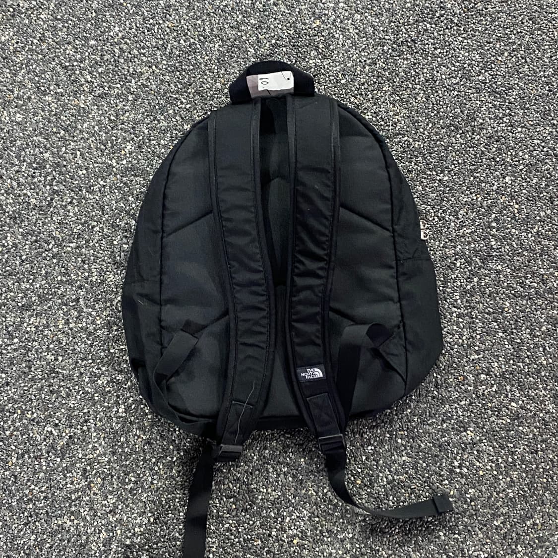 노스페이스 미들로고 미디움 백팩 B3309 상품이미지3