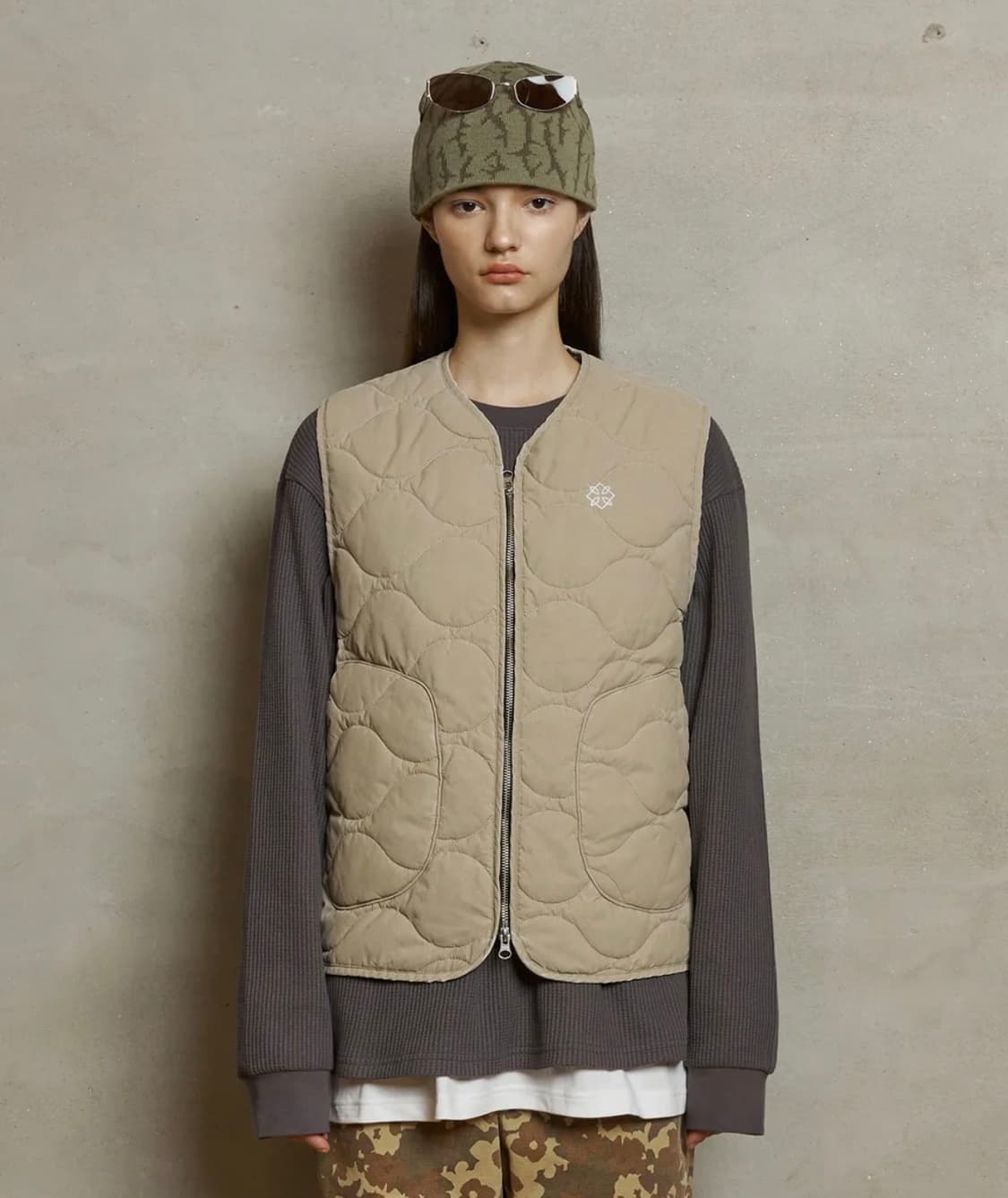 어널로이드 워시드 퀼팅 베스트 베이지 상품이미지3