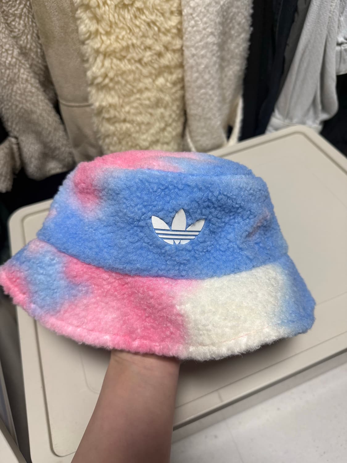 아디다스 버킷햇 상품이미지1