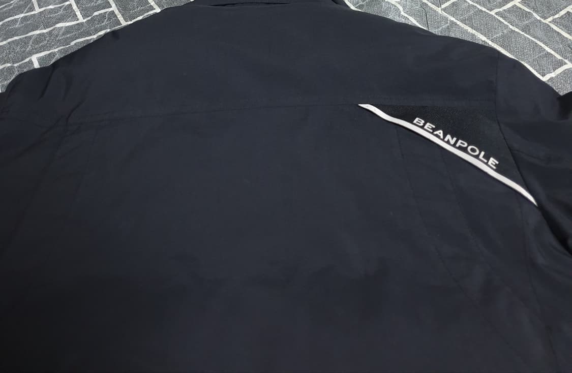 빈폴 아웃도어 V60 구스다운 윈드스토퍼 안투라지 패딩 블랙 (95) 상품이미지7