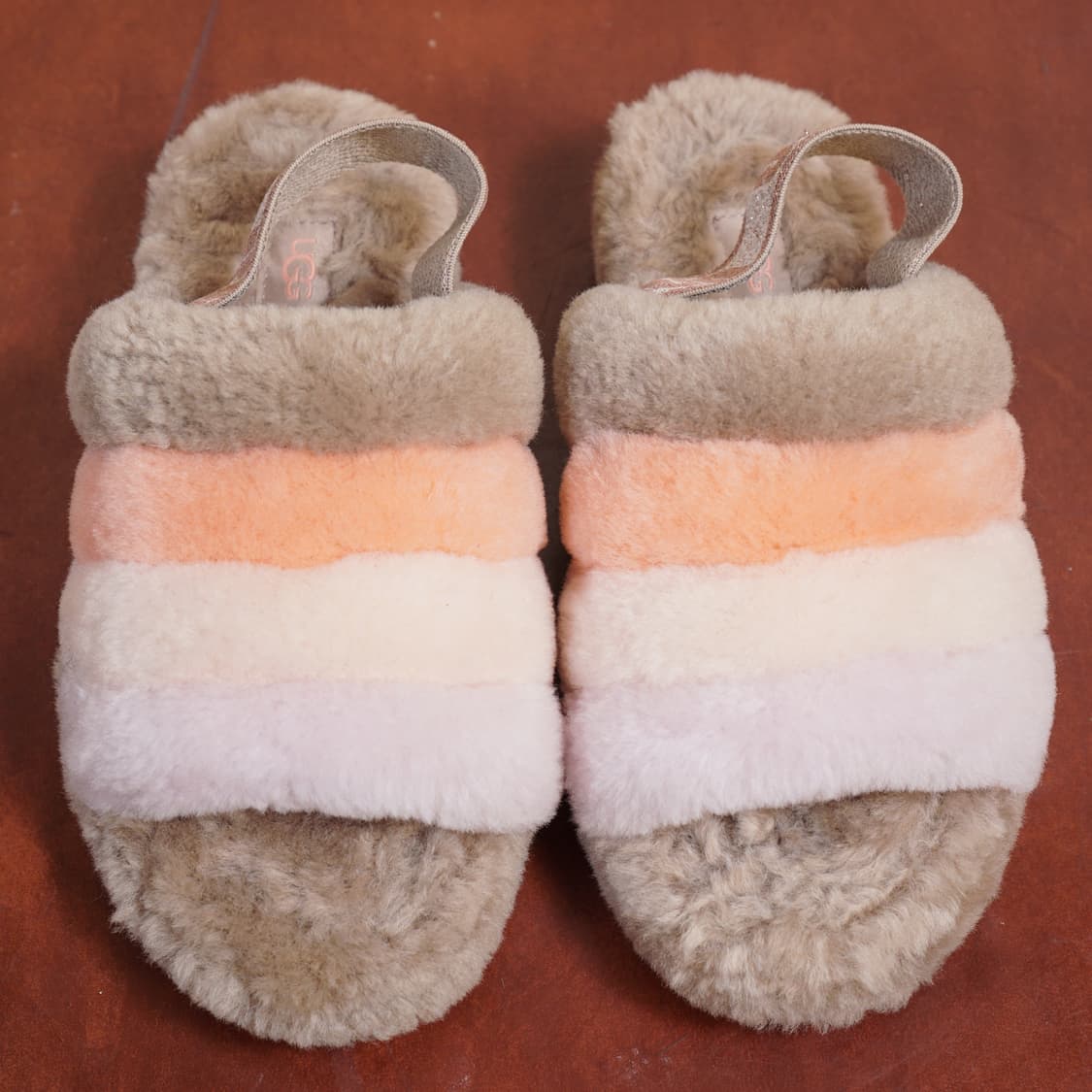 어그 플러프 슬라이드 샌들 상품이미지2