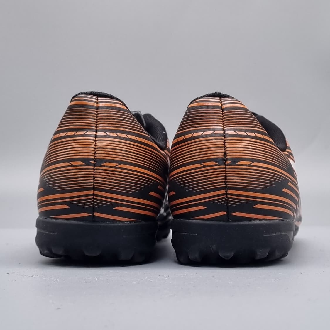 푸마 라피도3 tt  아동풋살화 220 상품이미지4