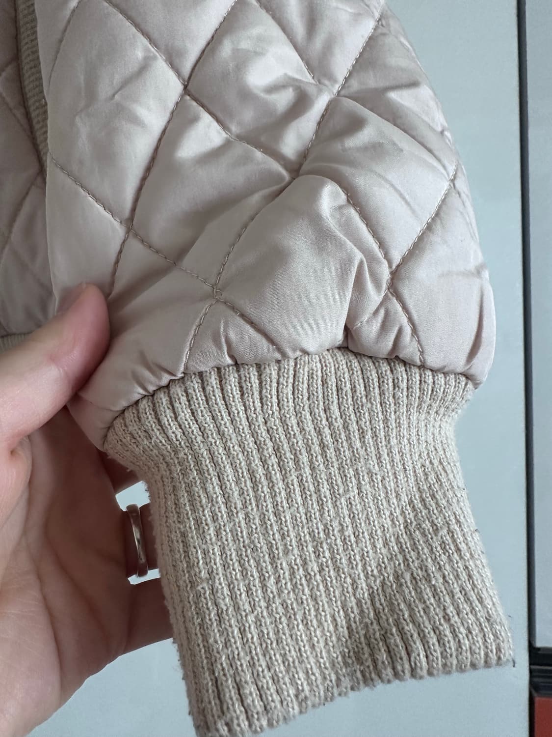 버버리 퀼팅 패딩 리버서블 m 상품이미지2