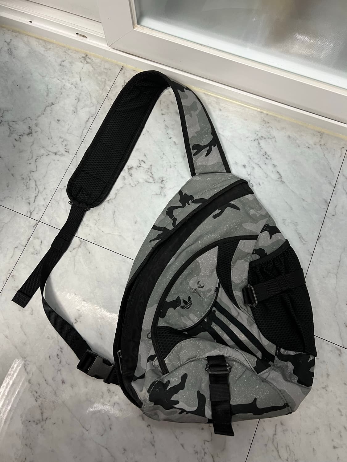 아디다스 떠그백 상품이미지1