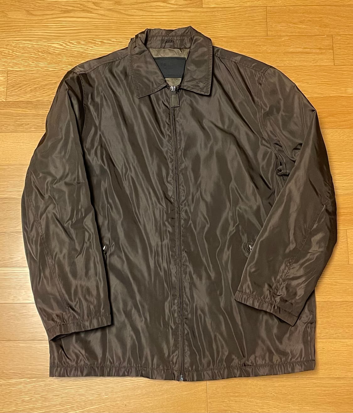 프라다 다크브라운 나일론 드리즐러 자켓 상품이미지1