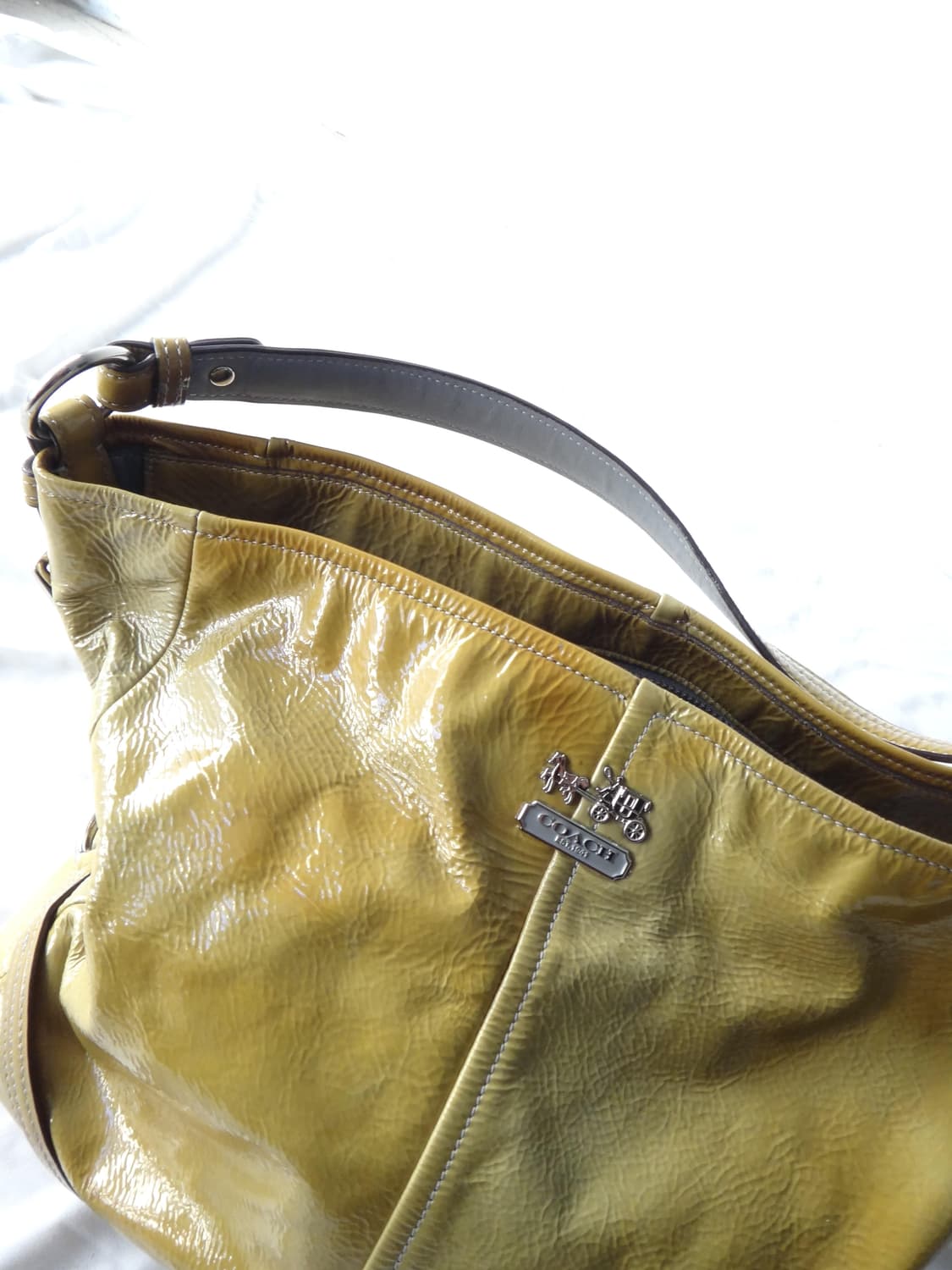 COACH gloosy shoulder lime bag 상품이미지6