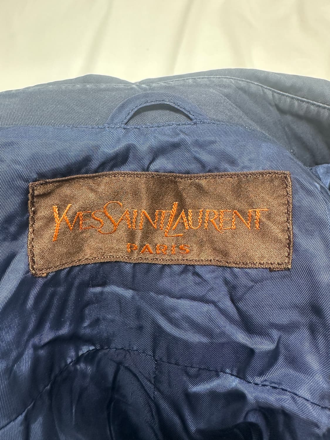 입생로랑 트렌치코트 상품이미지4