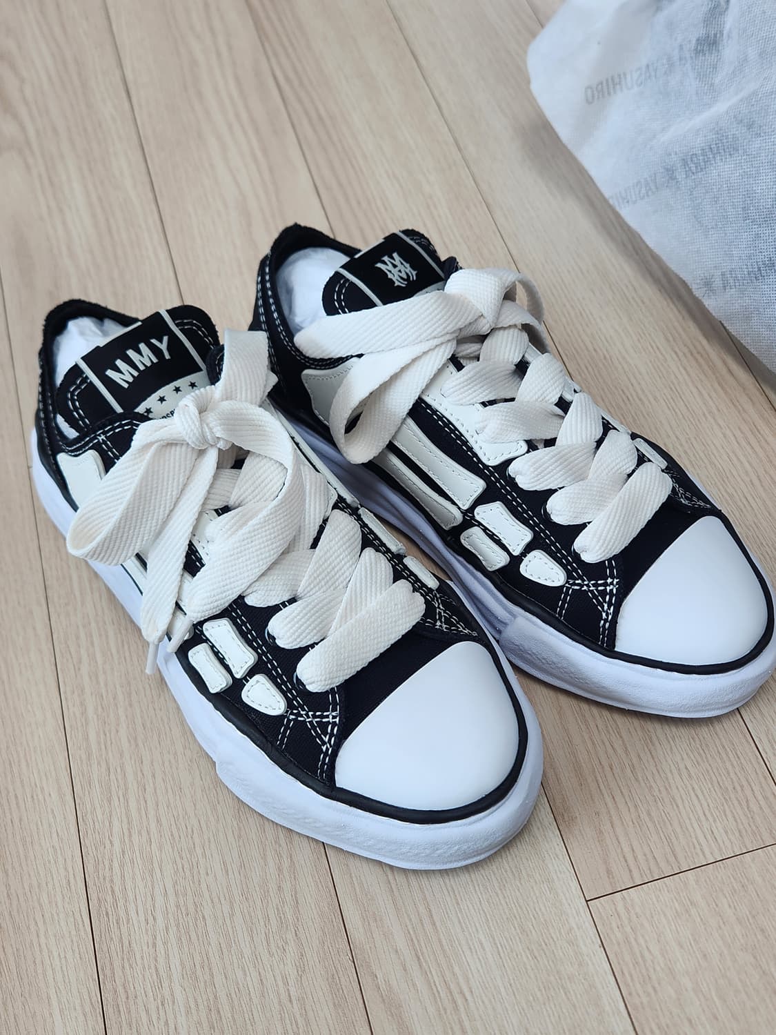 아미리 미하라 야스히로 콜라보 슈즈 상품이미지2