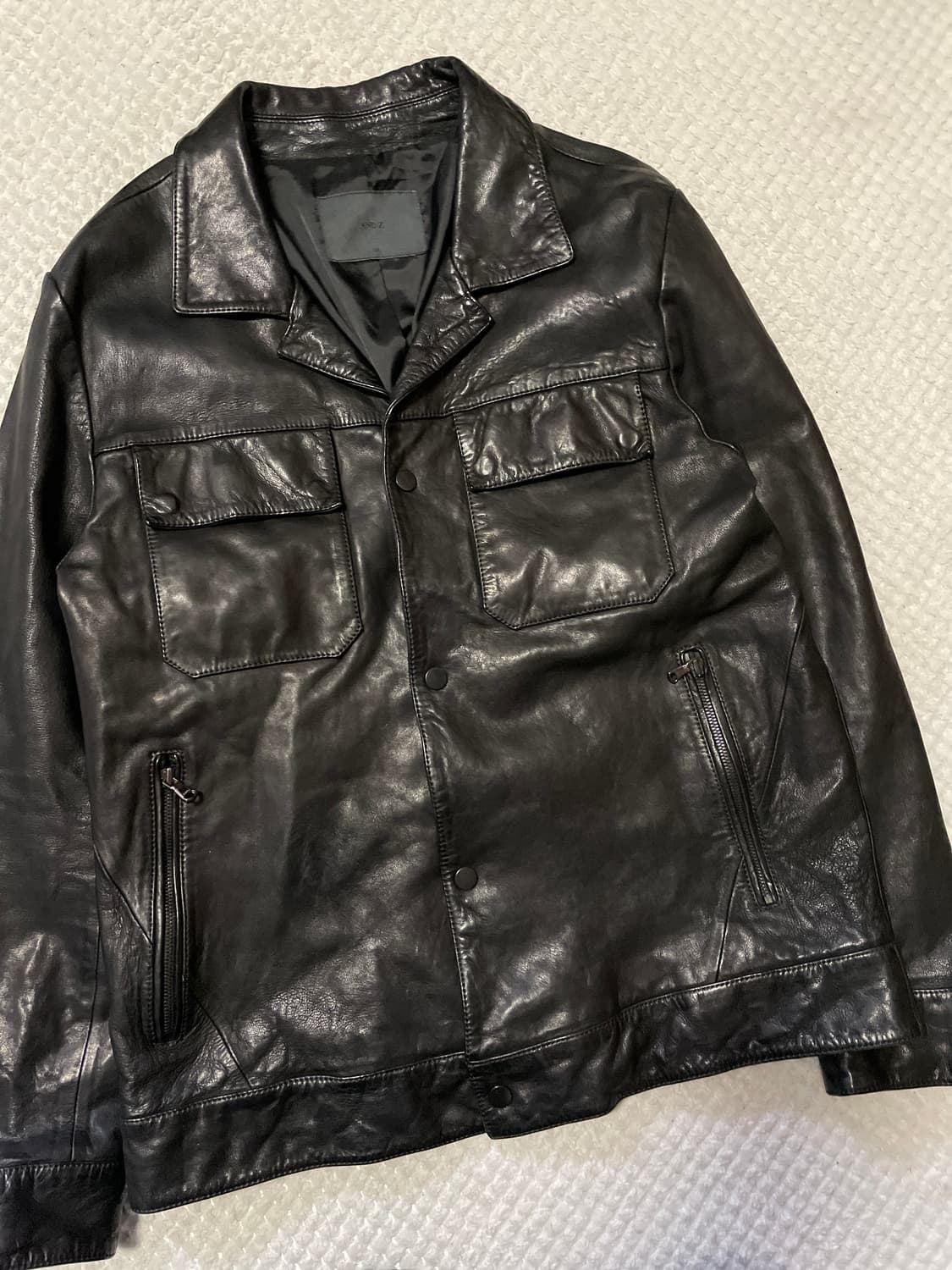 AND Z 웨스턴 무드 램스킨 양가죽 포켓 레더 트러커 자켓 상품이미지6