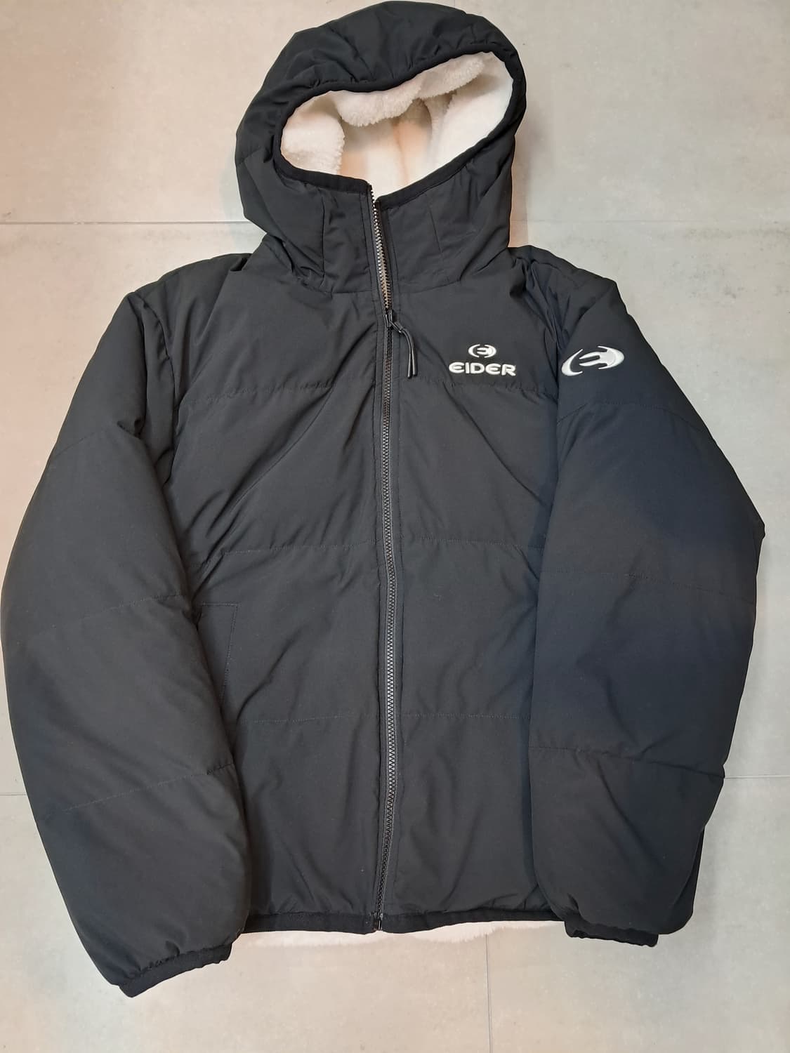 아이더 블랙 양면 패딩 점퍼 L(거의새것) 상품이미지1