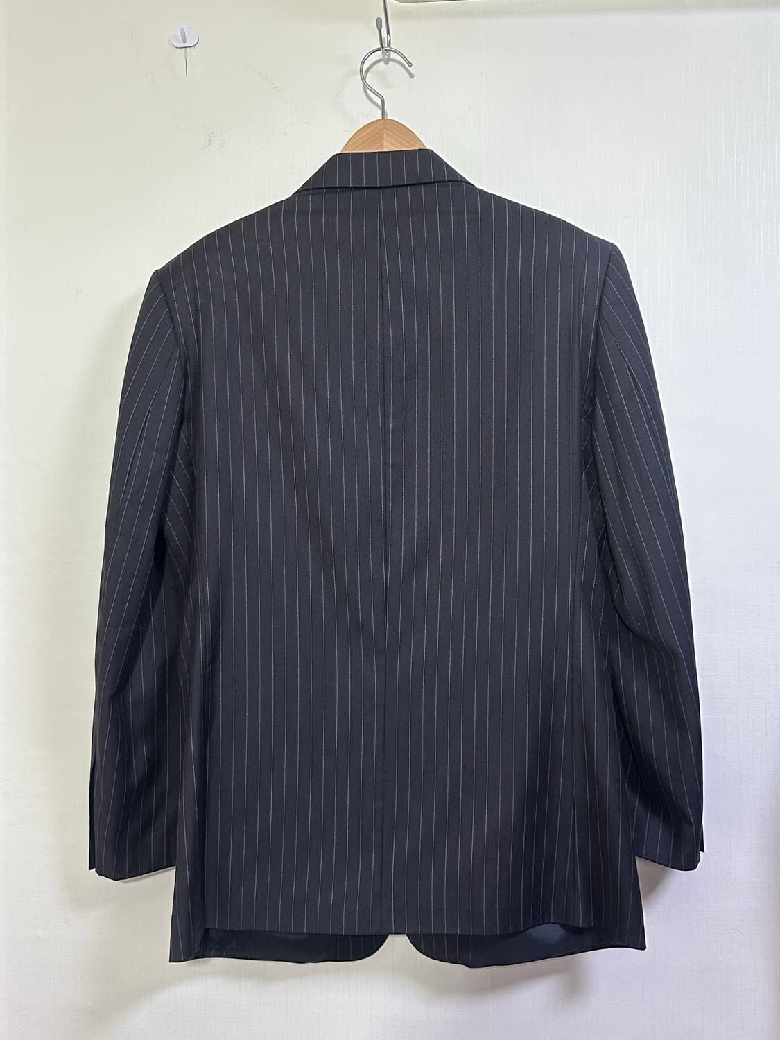 휴고보스 스트라이프 정장 셋업 105/30/블랙 / 오버핏 수트 상품이미지4