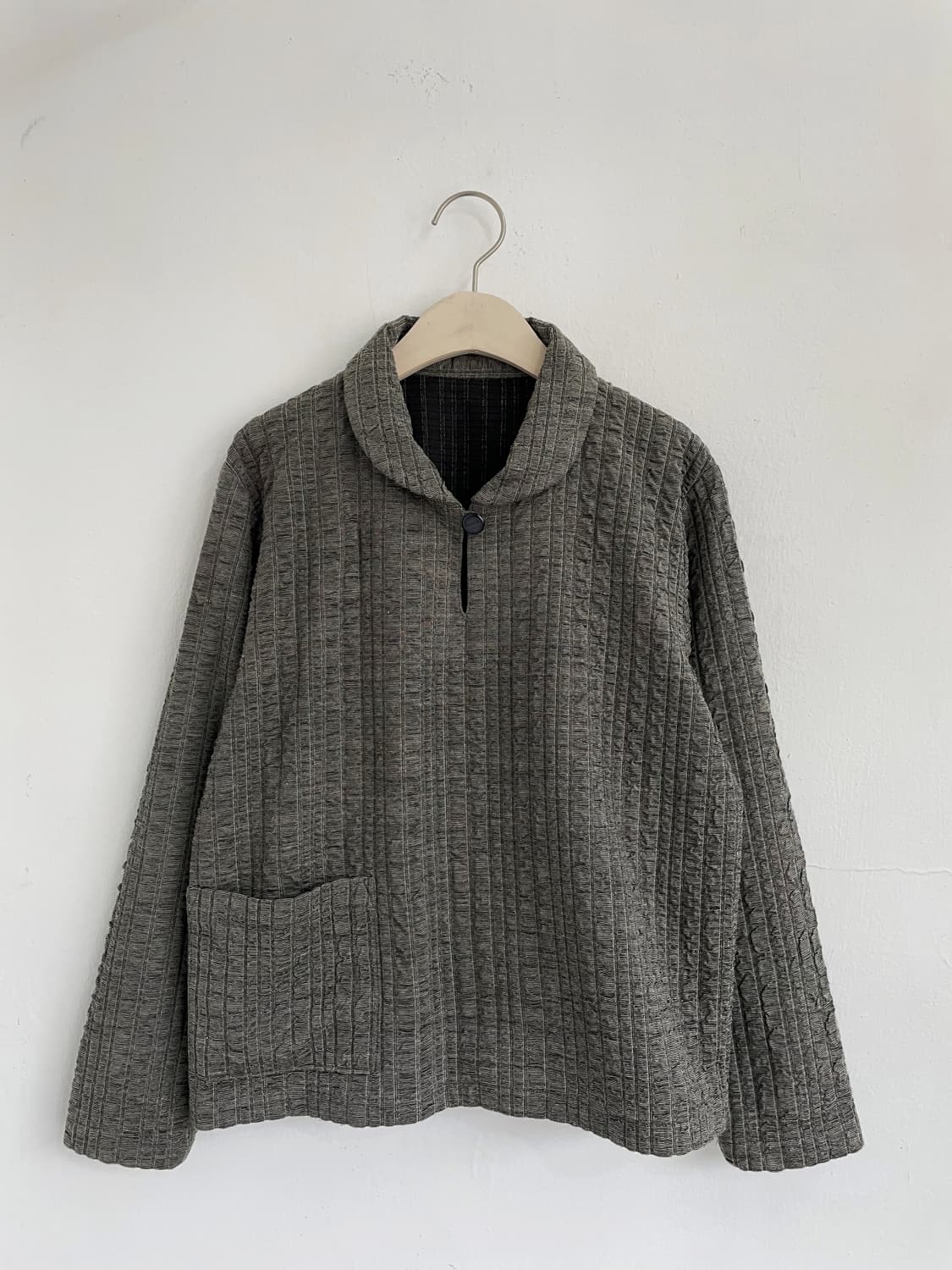 Round collar patterned crop pu 상품이미지4