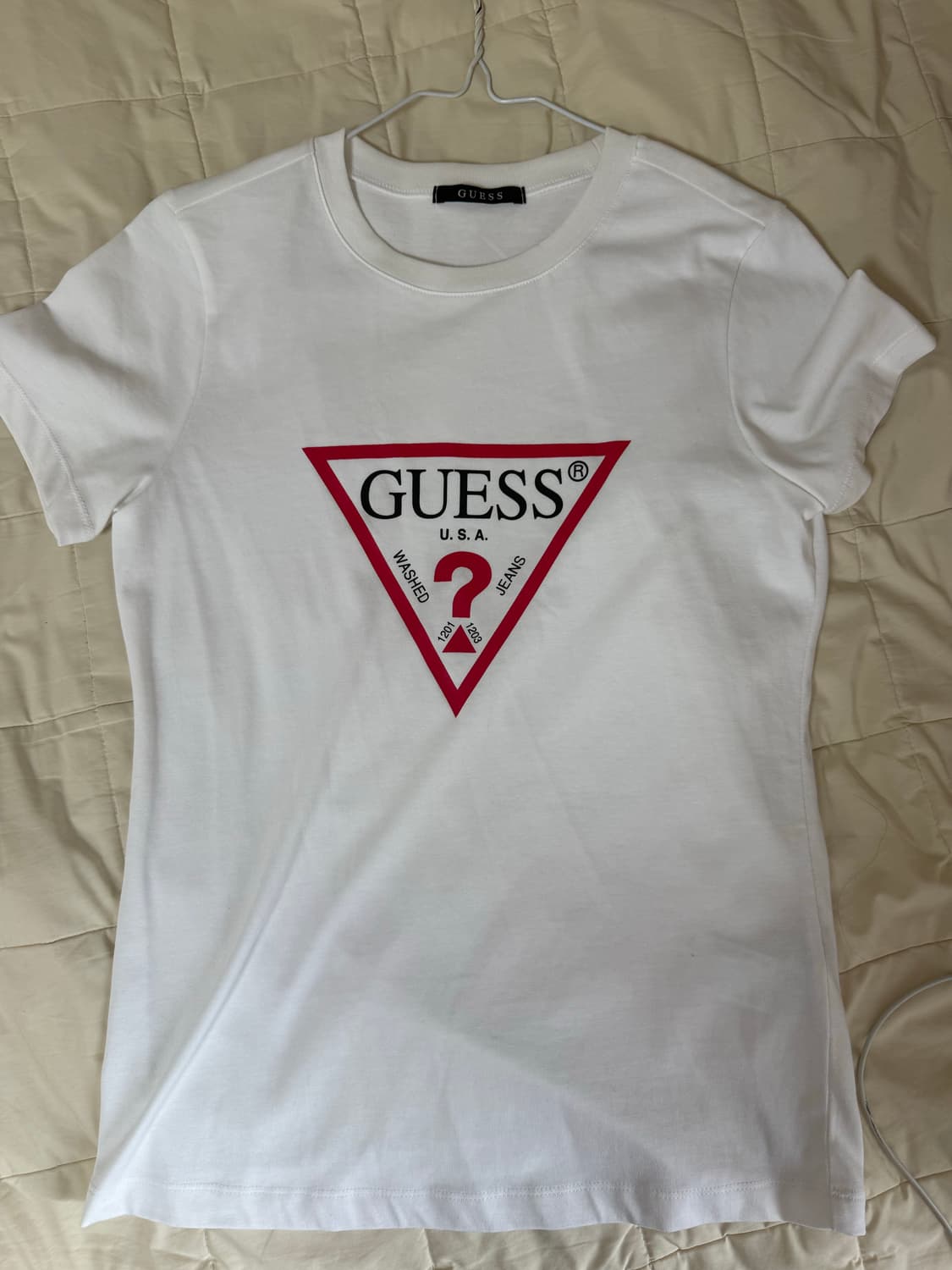 GUESS 게스 반팔티 S사이즈 상품이미지1