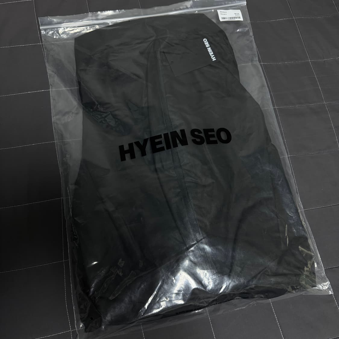 [새상품] hyein seo 혜인서 드레이퍼리 백팩 24FW 상품이미지2